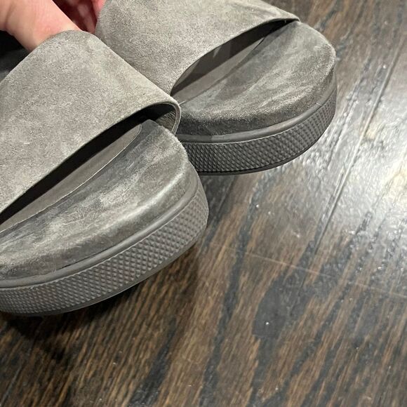 Eileen Fisher Sport Suede Sandals Women’s 9 Gray Nubuck Back Zip Neutral Minimal - Picture 3 of 7